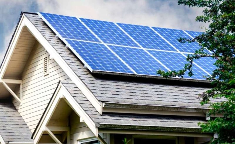 Illuminating the Divide: Contrasting Solar Power for Apartments and Houses