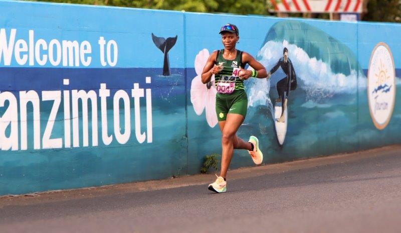 Brino Chidzungu and Lisa Collett Take Top Titles in 2024 Goss & Balfe Sapphire Coast Marathon