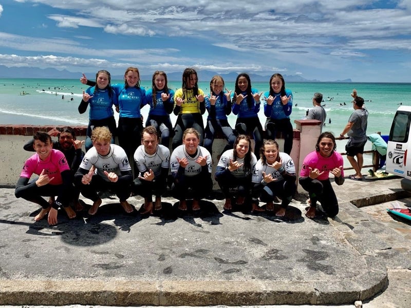 Starbucks, Muizenberg is excited to reveal their “Catch Your Wave” campaign, a competition designed to give back to the beachgoers of Muizenberg