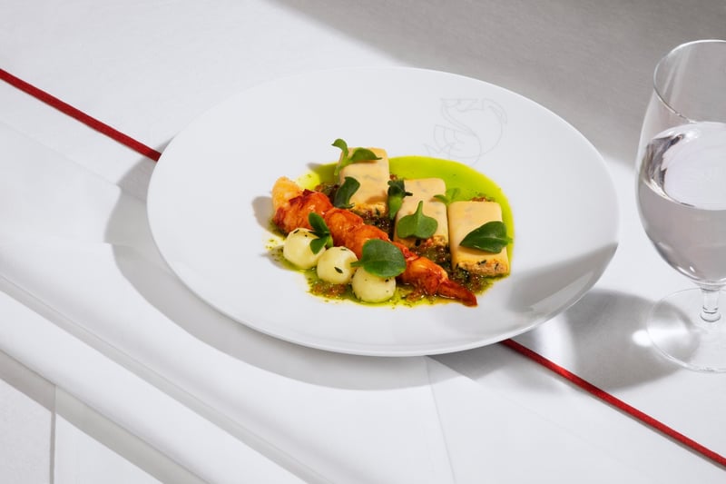 Air France presents its new spring menu on board its long-haul La Première and Business cabins