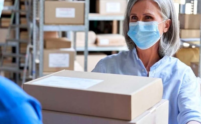 Guide to Specialised Healthcare and Pharma Logistics