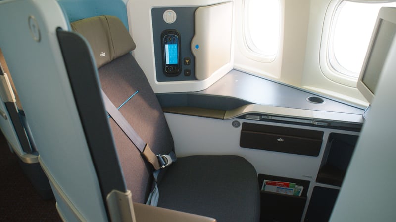 KLM Introduces New World Business Class Seats Aboard B777 Fleet – Available On South African Routes