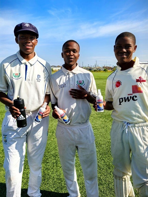 Kroko Donation Keeps South African Cricketers Fresh!