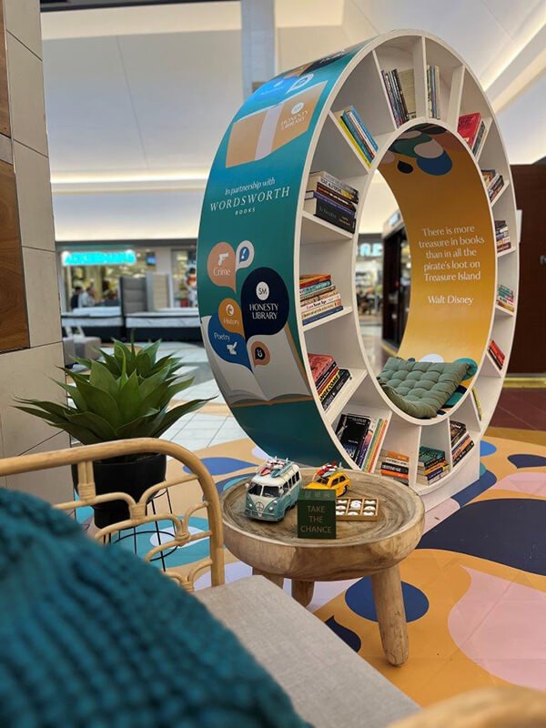 Unleash your imagination at Somerset Mall's Honesty Library in partnership with Wordsworth Books – where stories come to life!