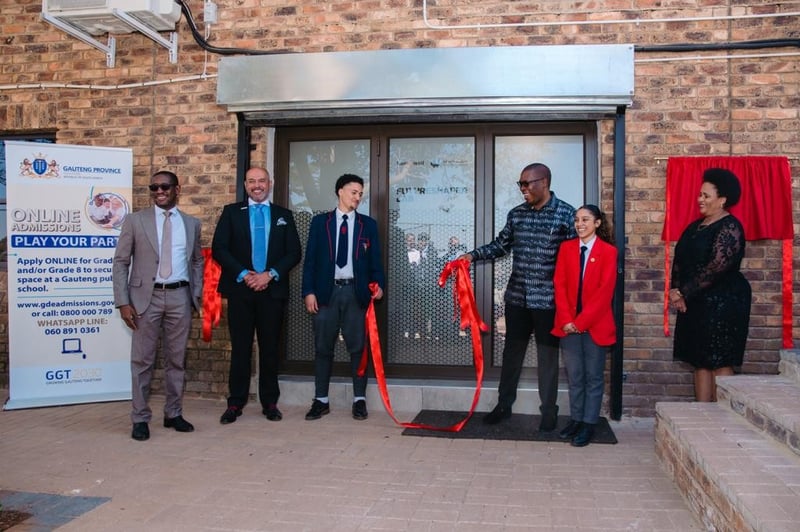 MEC Lesufi and Honeywell open new coding and robotics lab at St.Barnabas School of Specialisation