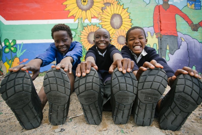 Outside the Bowl Africa & Samaritans Feet SA announce "Food for Soles" Mandela Day Drive