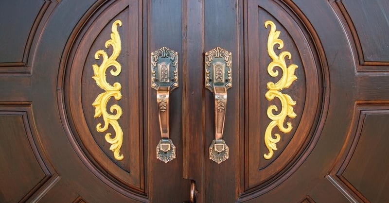 Decorate Your Doors with Decor Handles' Door Handles