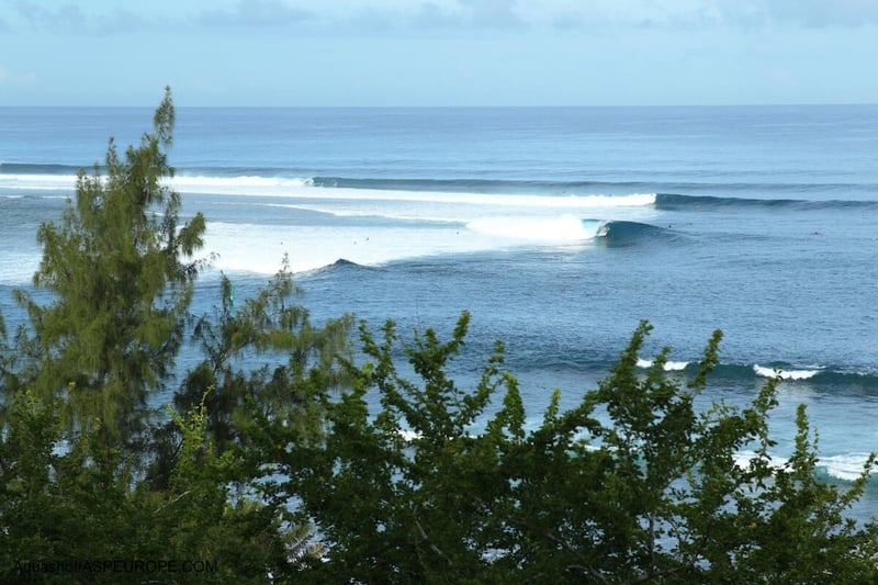 South African Surfing Team to Compete in Ocean Indien Challenge on Réunion Island