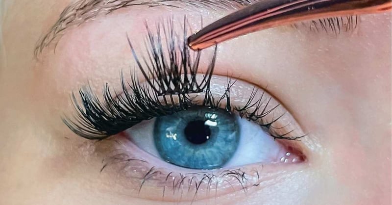 LashXtend Lash Ribbons™️: Salon-Quality Lashes at Your Doorstep