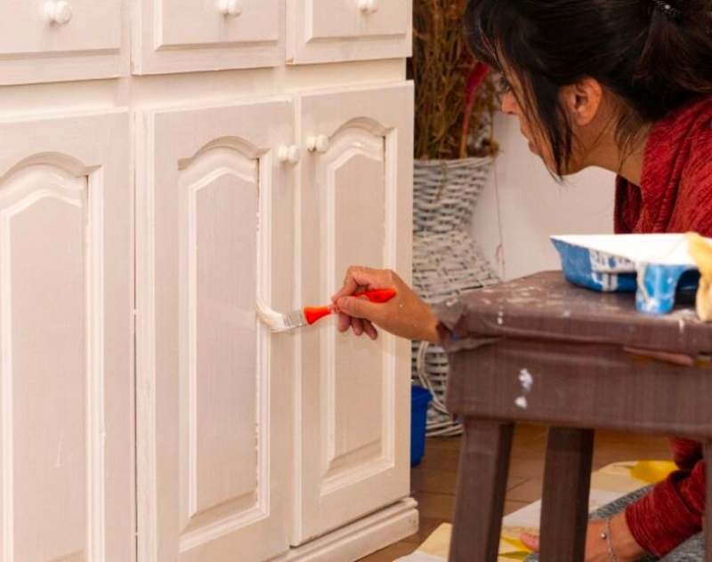 Transform Your Furniture with Chalk Paint