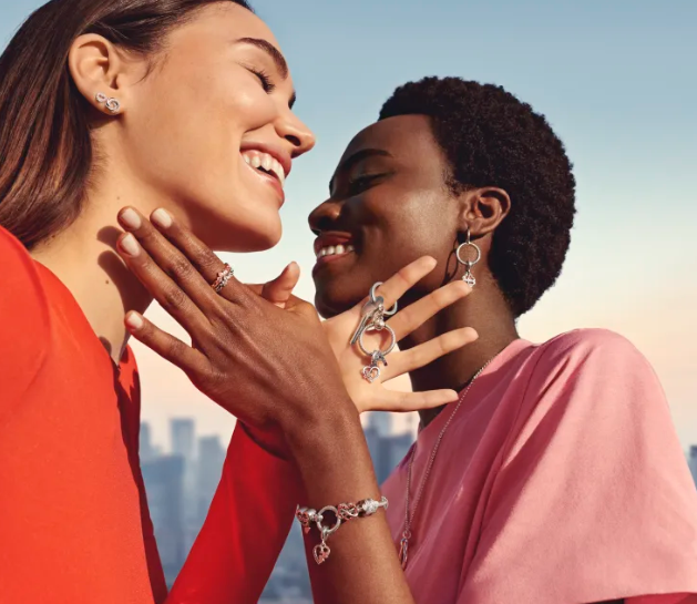 Pandora releases new carrier styles that open a new world of how to wear charms