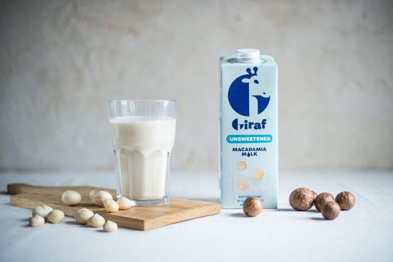 NEW Giraf Unsweetened - Macadamia Milk Perfection for the Sugar-Savvy