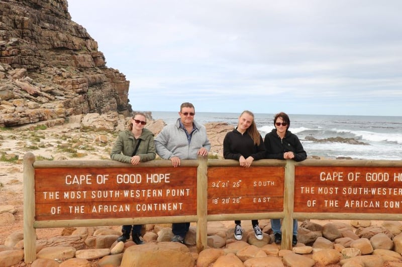 Engen staff give Belgian tourists a taste of real South African hospitality