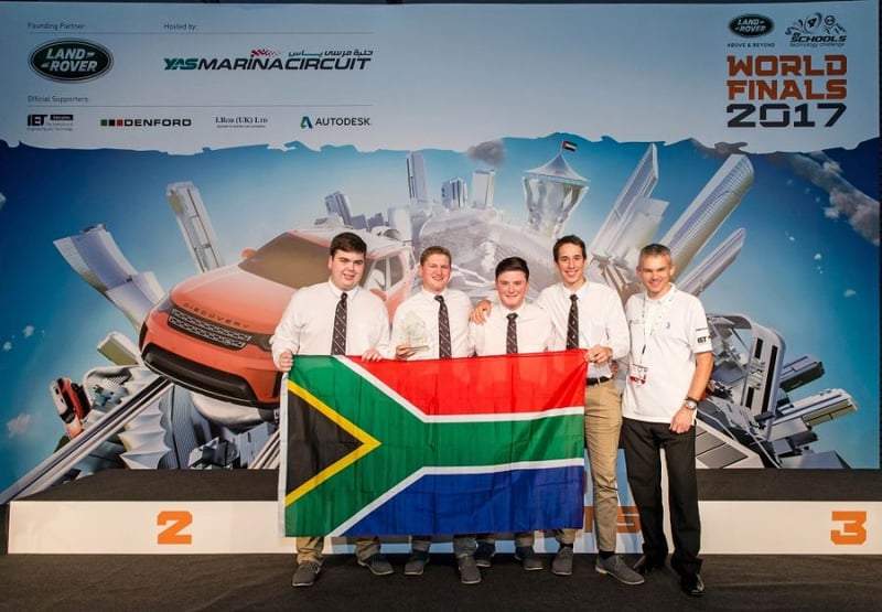 Young South African Engineers Crack Award in Land Rover Competition in Abu Dhabi