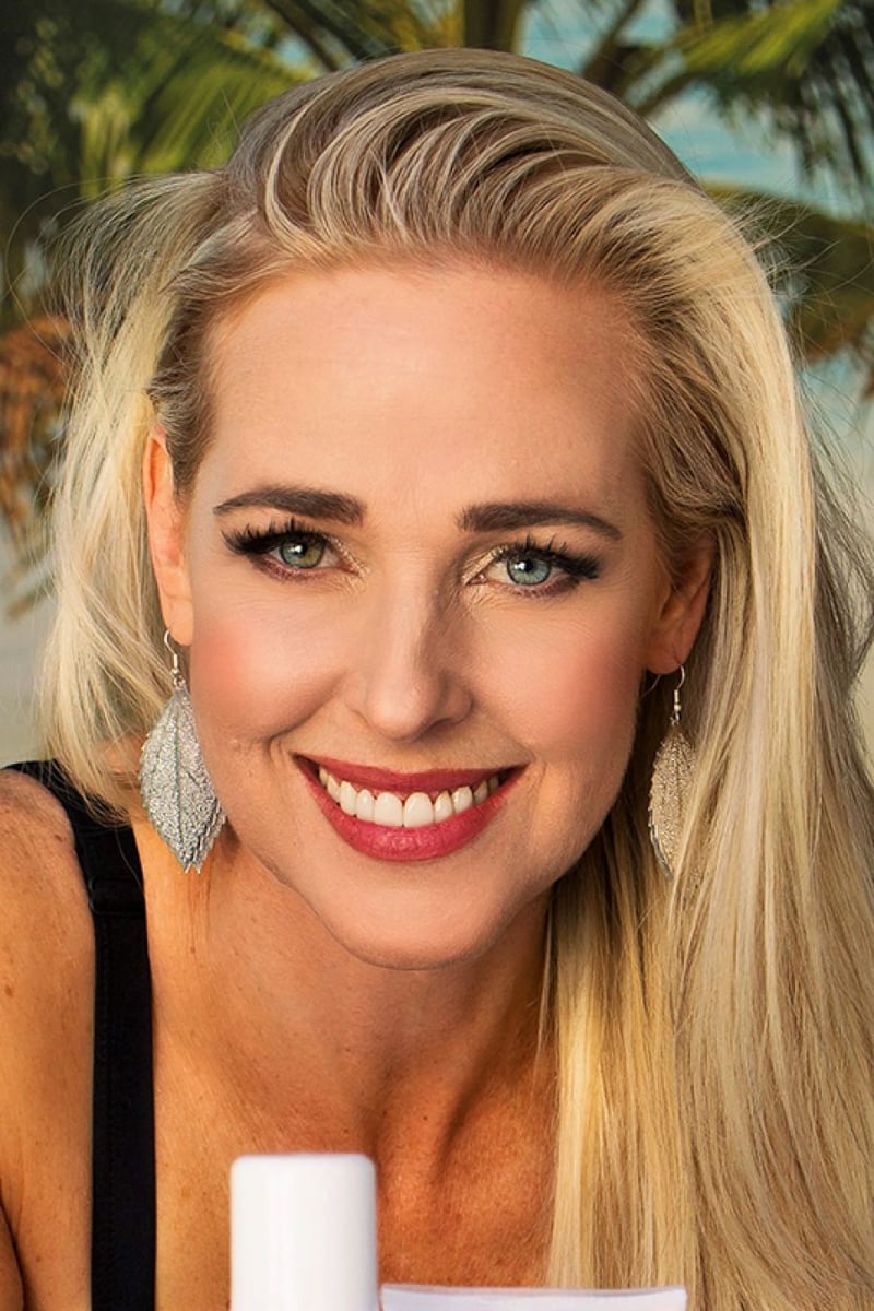 Profile on Tandi Potgieter - Tammy Taylor Mrs South Africa Finalist