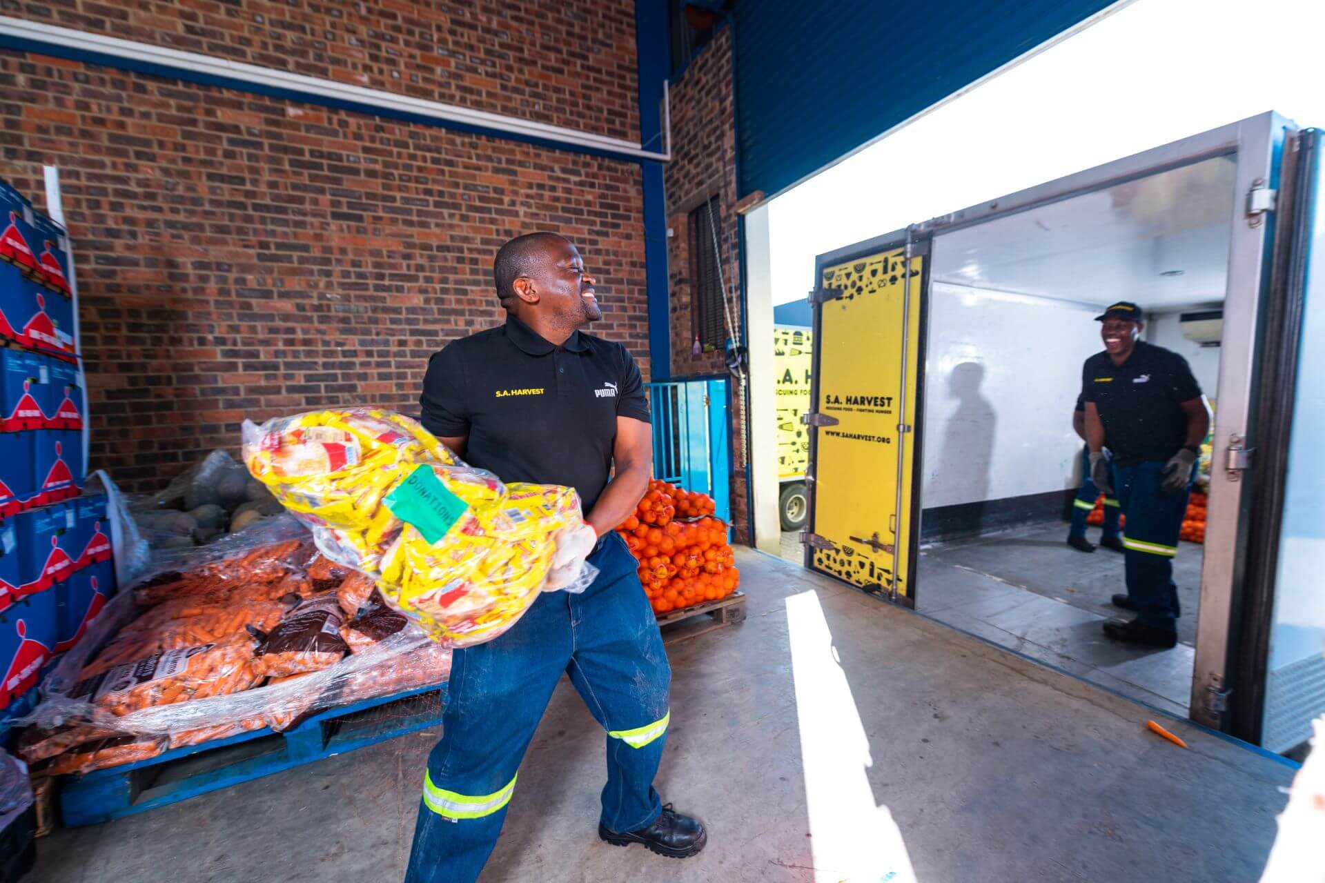 SA_Harvest_team_receiving_donations._Photo_credit_Mpumelelo_Mcau_copy.jpg