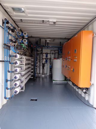 Assembled in 12 weeks in Johannesburg, Veolia’s 10 m3/hr packaged water treatment plant will treat process water to the standards required by the power plant’s boilers.