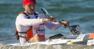 Hank McGregors wins the 3 Sister surf ski challenge