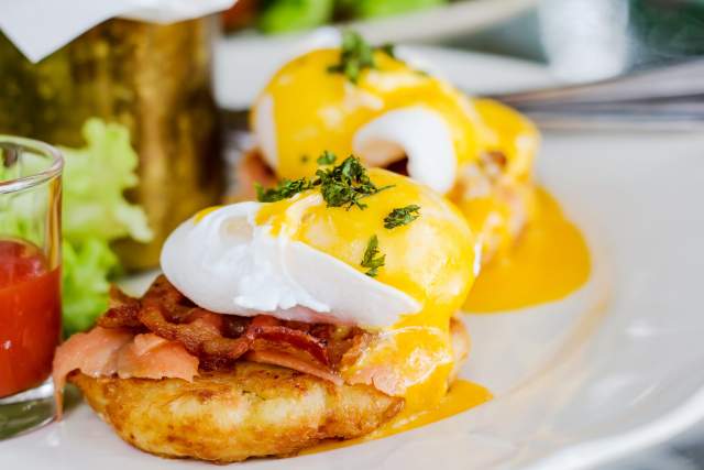 Eggs Benedict