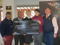 EASTGATE PROMOTES EDUCATION WITH A DONATION TO ELANSDPARK SCHOOL