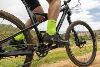 Introducing the New Length Falke MTB Mid-Calf Sock