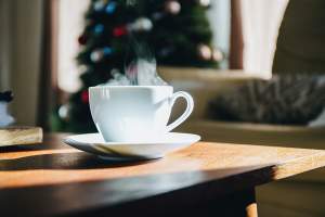 Caring during the festive season: tips and holiday help ideas for dementia carers