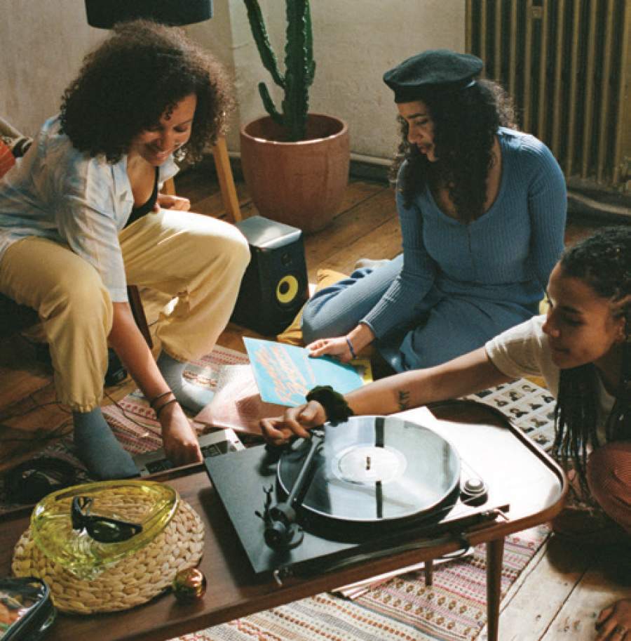 Pandora unveils the power of sisterhood