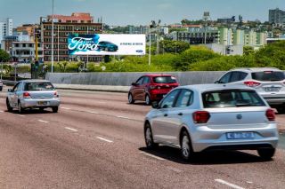 Outdoor Network unveils SA&#039;s Largest Digital Billboard in KZN