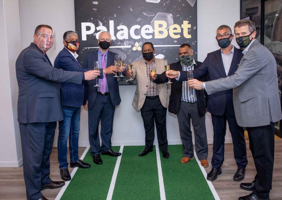 A toast to the opening of Peermont’s first online sports book, PalaceBet, by (left to right) International Gaming Executive Bob Yearham, Western Cape Gaming Board ICT Head Alwin Matthews, Peermont CEO Nigel Atherton, Western Cape Gaming Board CEO Primo Abrahams, Western Cape Gaming Board Compliance Head Robin Bennet, PalaceBet.co.za General Manager Iain Gutteridge and Peermont Gaming Executive Billy Gray. 